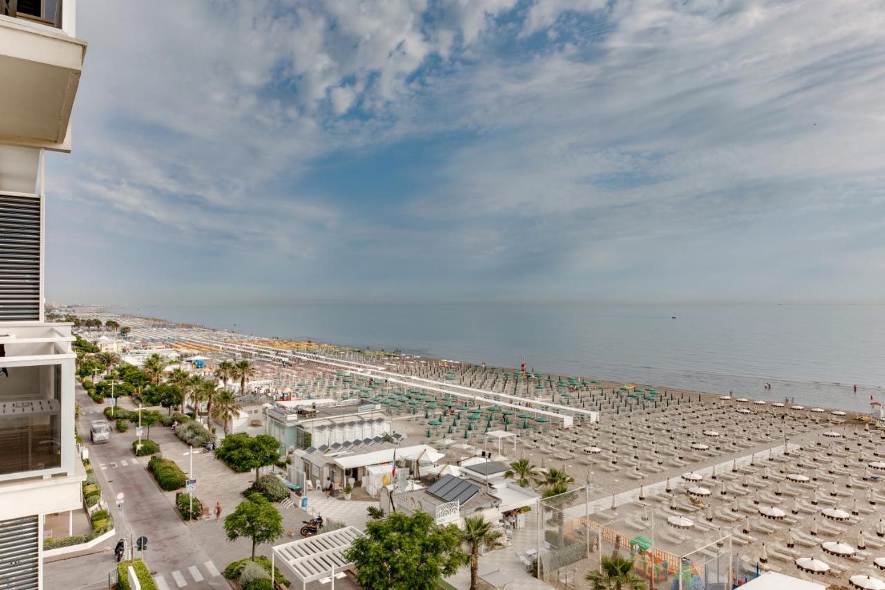 Hotel Margareth Riccione Exteriör bild