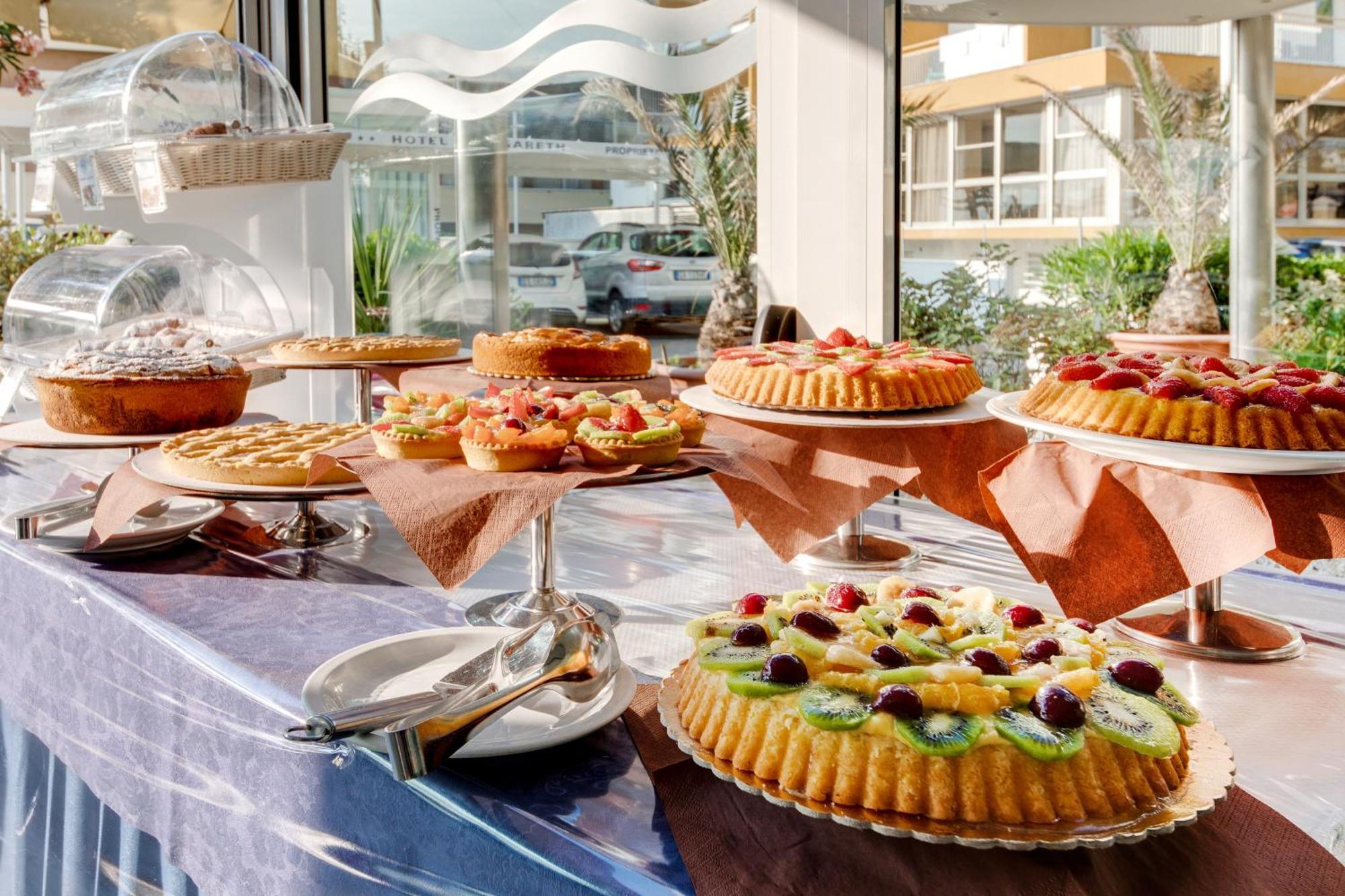 Hotel Margareth Riccione Exteriör bild