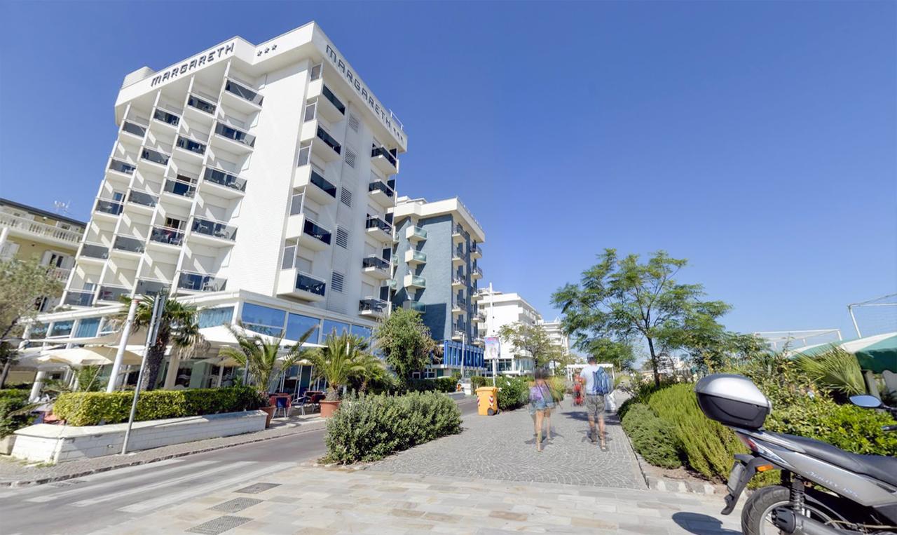 Hotel Margareth Riccione Exteriör bild